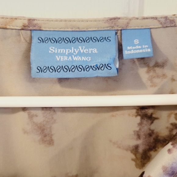 Vera Wang blouse - Picture 3 of 3